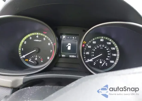 2018 Hyundai Santa Fe Sport 2.4L z USA, uszkodzony, nr VIN 5XYZU3LB1JG509732